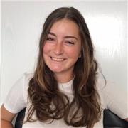 Soy una joven que da clases particulares adaptadas a distintos niveles